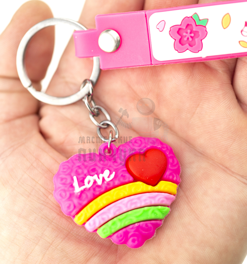 Брелок для ключей сердечко "LOVE" цв.фуксия + ремешок