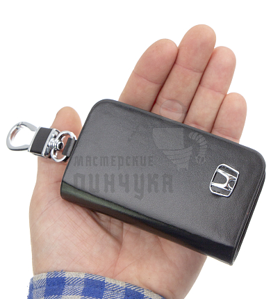 Ключница с карабином HONDA //