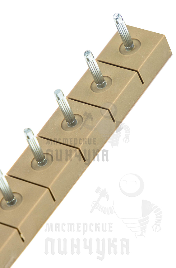 Полоса с тонкими штырями Octopus, р-р узкий, цв.бежевый