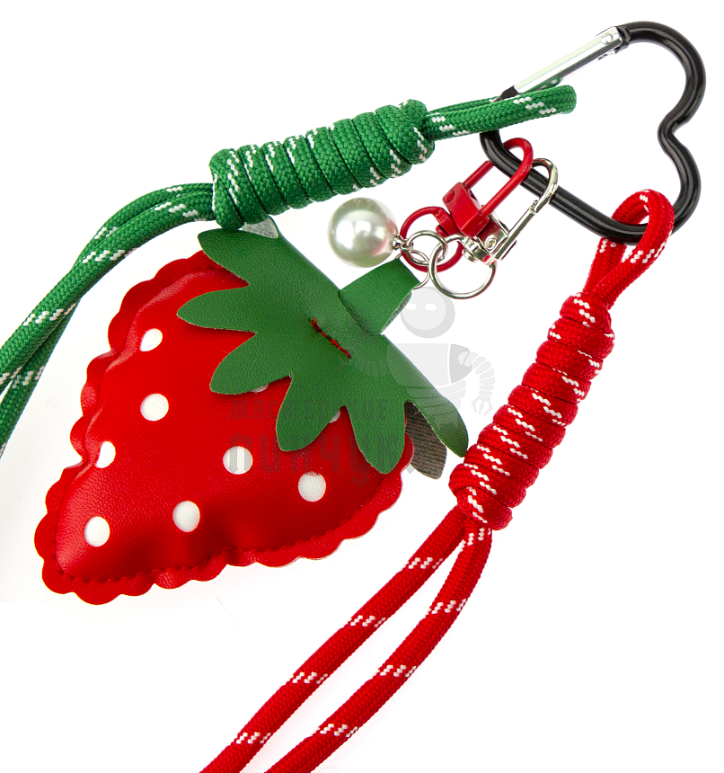 Брелок/Подвеска для ключей "Клубника"