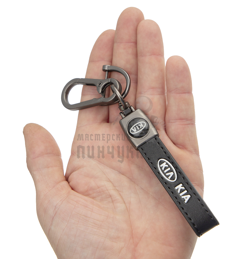 Авто карабин кожаный KIA