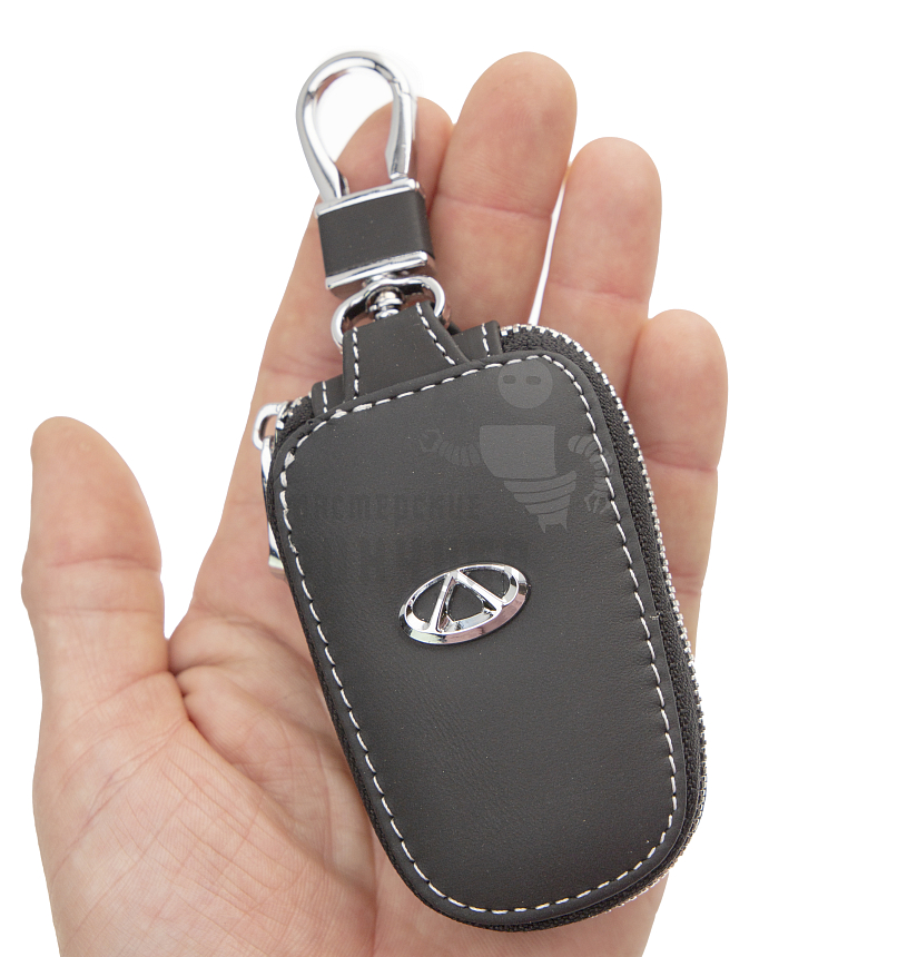 Ключница с карабином CHERY