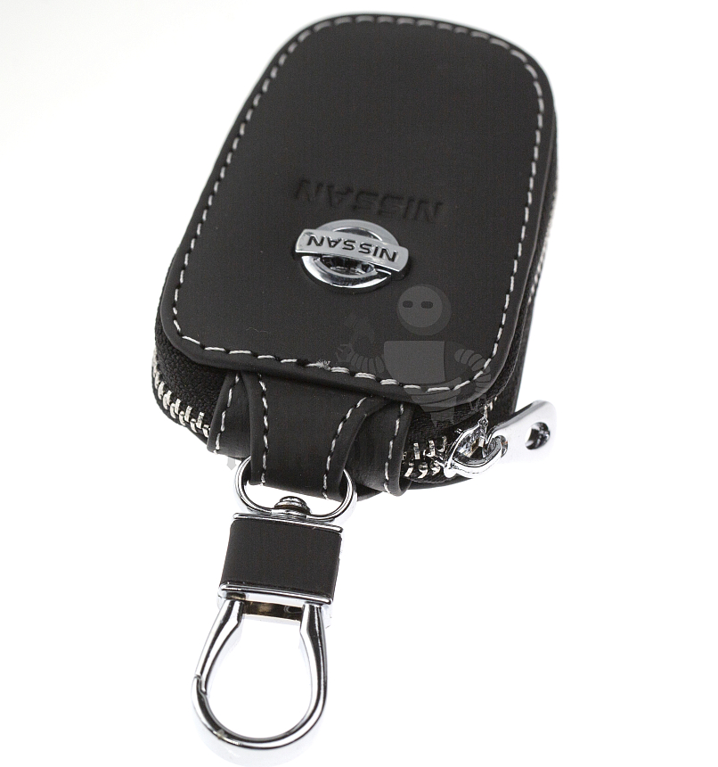 Ключница с карабином NISSAN