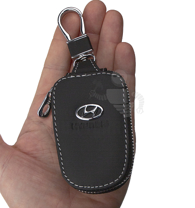 Ключница с карабином HYUNDAI