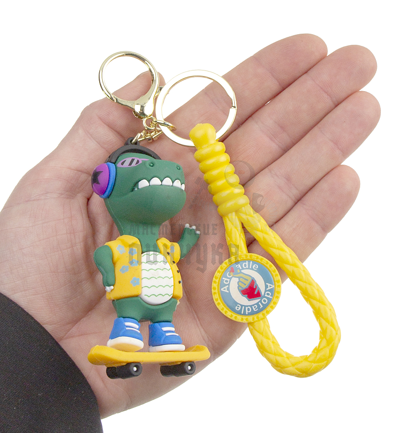 Брелок для ключей "Дино на скейте" цв.темно-зеленый + карабин