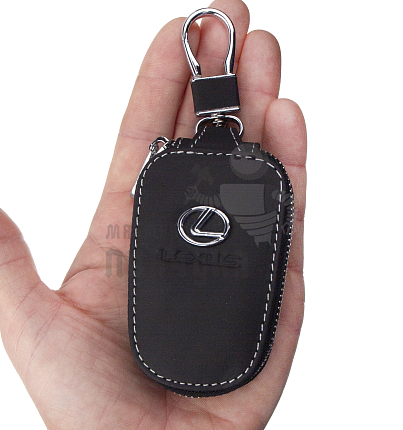 Ключница с карабином LEXUS