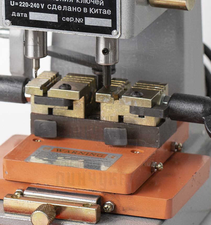 Станок Wenhai 339C Вертикальный для изготовления ключей