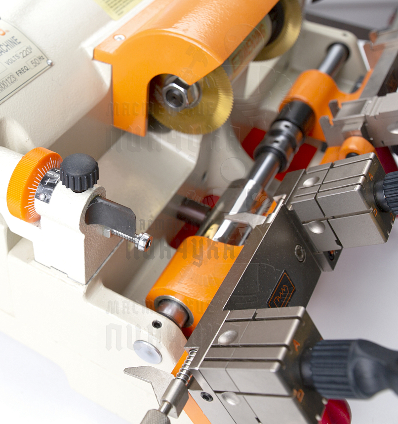 Станок 100G для изготовления ключей WENXING