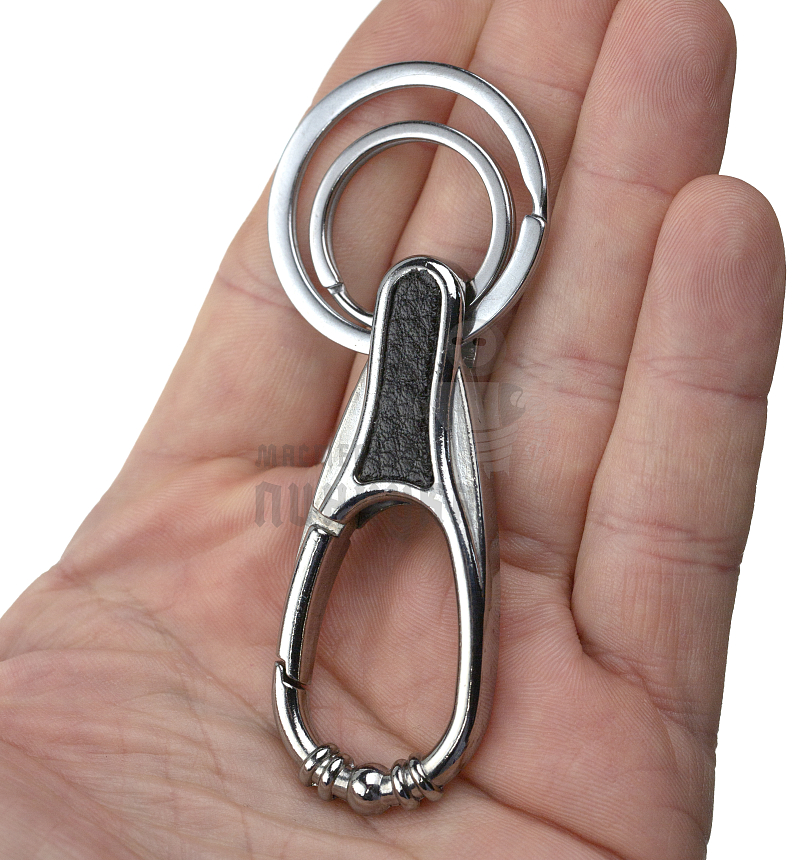 Карабин с двумя кольцами для ключей чёрный