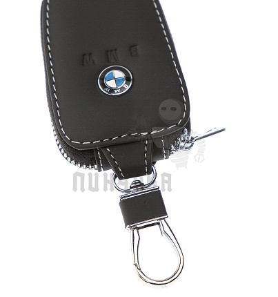 Ключница с карабином BMW