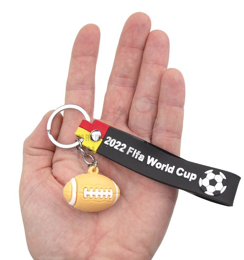 Брелок для ключей "Мяч Американский футбол" с кольцом и ремешком