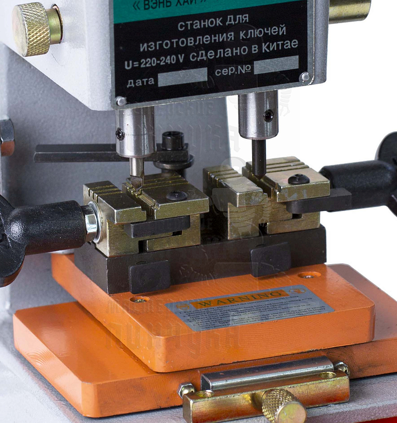 Станок Wenhai 339C Вертикальный для изготовления ключей